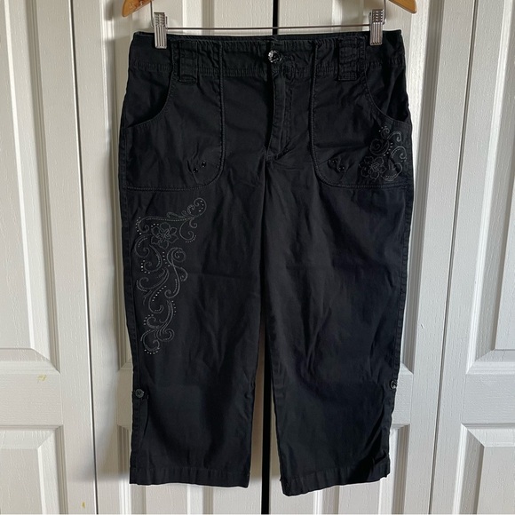 Gloria Vanderbilt Pants - Gloria Vanderbilt Brooke Skimmer Capri Pants Women’s 8 Missy Beaded Embroidered